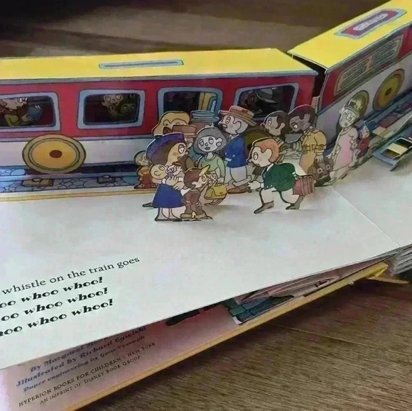 The Whistle on the Train Pop-up Children Book Vintage - Picture 2 of 4